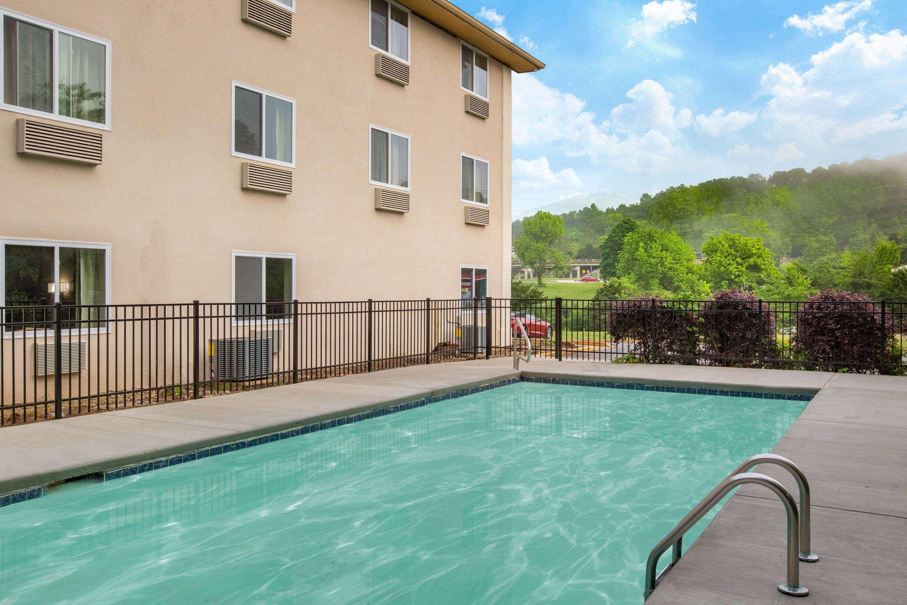 Super 8 By Wyndham Chattanooga Lookout Mountain Tn Luaran gambar